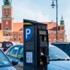Parking na Starym Mieście w Warszawie: Gdzie najlepiej zaparkować? Top miejsc