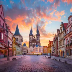 Kościoły na Starym Mieście w Warszawie: Najpiękniejsze perły architektury