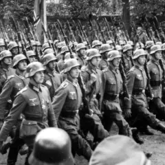 Niemieckie mundury z II wojny światowej: Różnice, rodzaje, ciekawostki