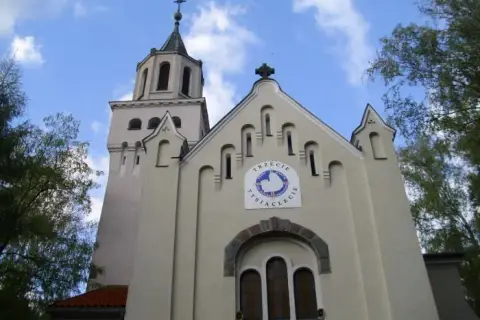 Kościół w Milanówku: Perła architektury. Historia i ciekawostki świątyni