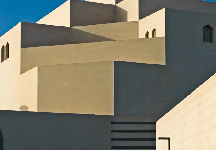 Muzeum sztuki islamskiej w Doha: historia, architektura i wystawy